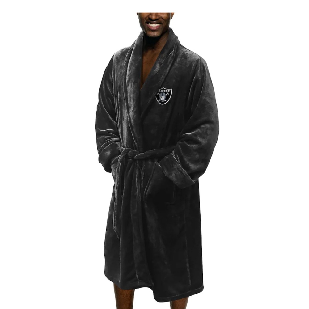 Mens Raiders bathrobe